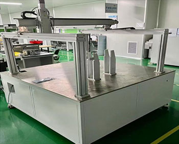  Auto Dispensing Machine
